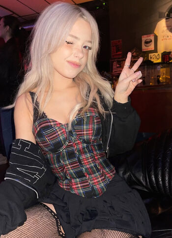 Dollblush