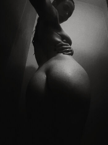 Full leaked Dreadfulharlot private onlyfans photo