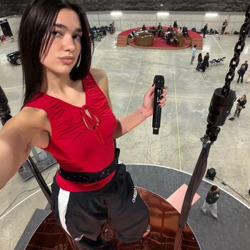 Dua Lipa