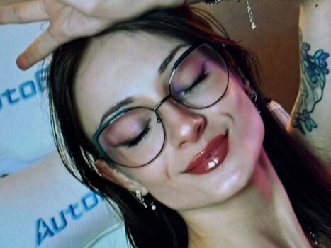 Full leaked Duckiedoll private onlyfans photo