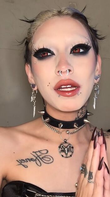 dumb4daisy