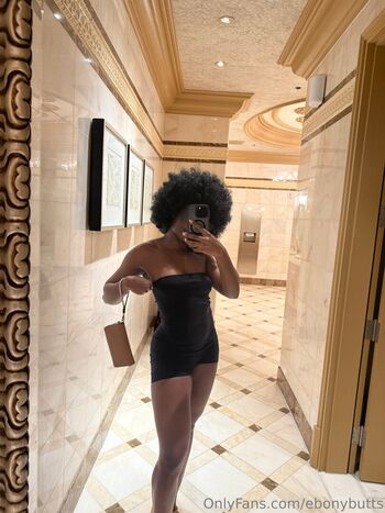 ebonybutts