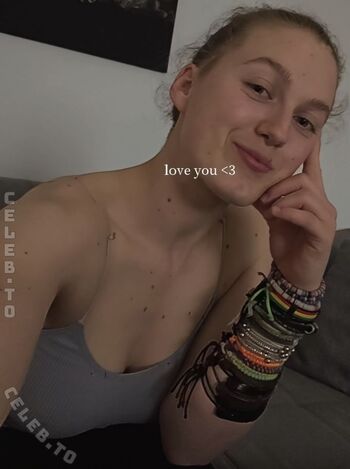 Full leaked Einfachnurchristiinaa private onlyfans photo