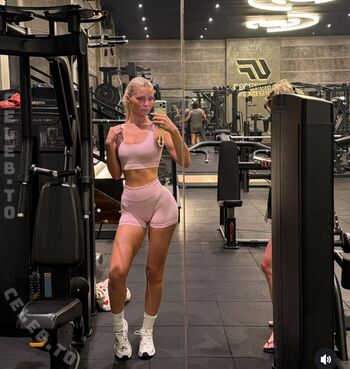 Full leaked Elena zoe private onlyfans photo