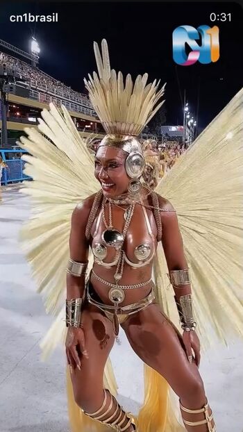 Elisangela Welburn
