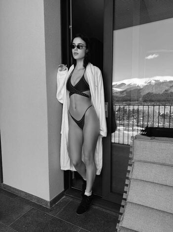Full leaked Ella mendelsohn page private onlyfans photo