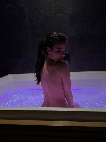 Full leaked Ella mendelsohn page private onlyfans photo