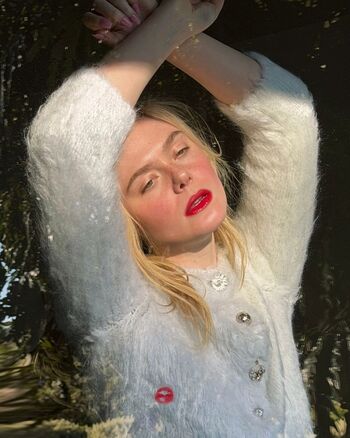 Elle Fanning