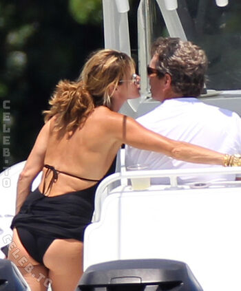 Elle Macpherson
