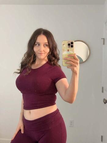 Full leaked Serenasums / private onlyfans photo