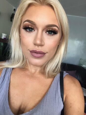 ellebrookeuk