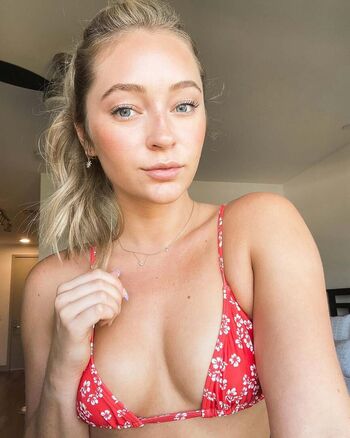 Full leaked Ellemarie page private onlyfans photo