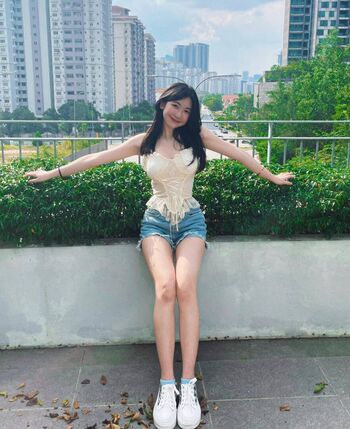 Ellen Tan