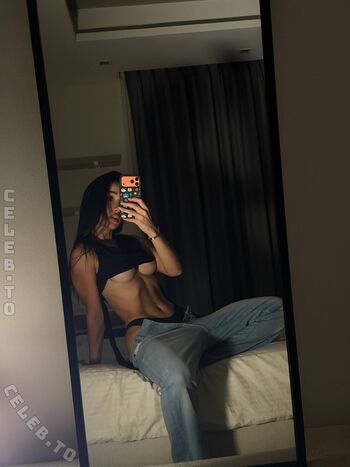 Full leaked Ellie leen page private onlyfans photo