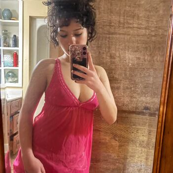 Full leaked Emaleah christou page private onlyfans photo