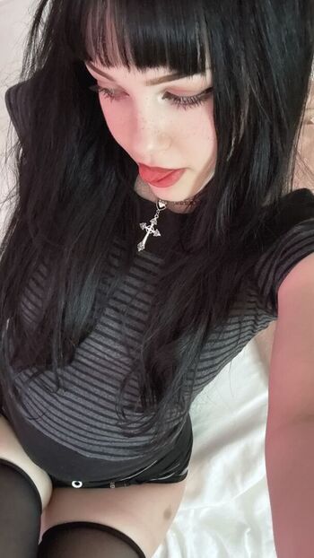 Full leaked Emfox png private onlyfans photo