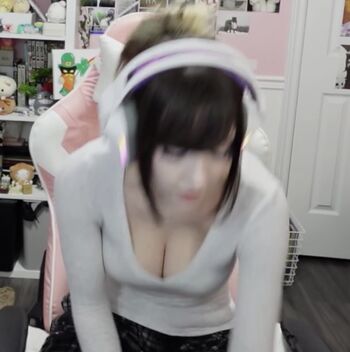 emiki28