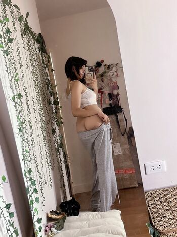 Full leaked Emiliabear  page private onlyfans photo