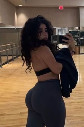 Full leaked Emily alfay page private onlyfans photo