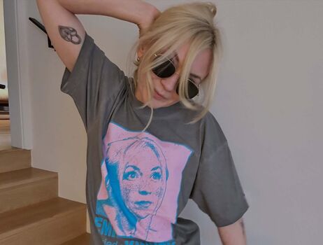 Emily Kinney