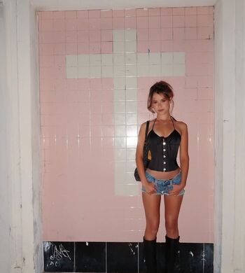 Emily Rae Assistant