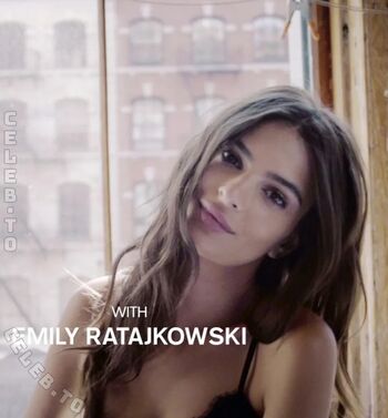 Full leaked Emily ratajkowski private onlyfans photo