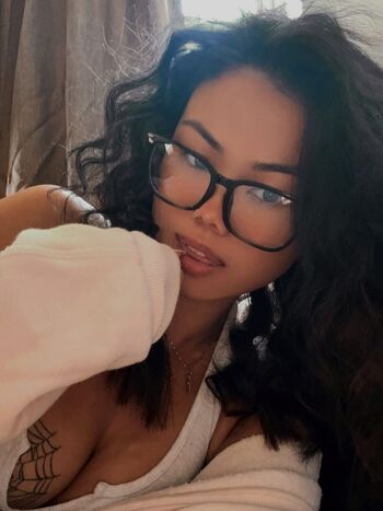 Full leaked Emilyafeng page private onlyfans photo