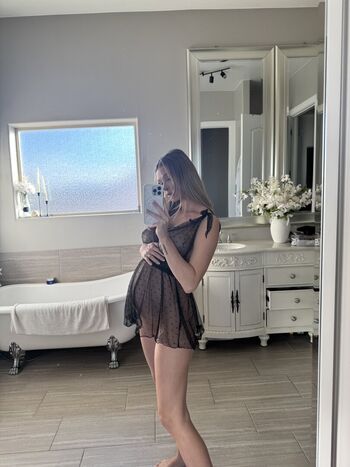 Full leaked Emma hix  page private onlyfans photo
