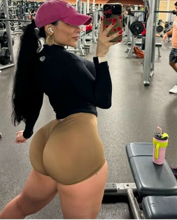 Full leaked Emme cavazos page private onlyfans photo