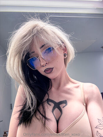 Full leaked Emokitten xoxo page private onlyfans photo