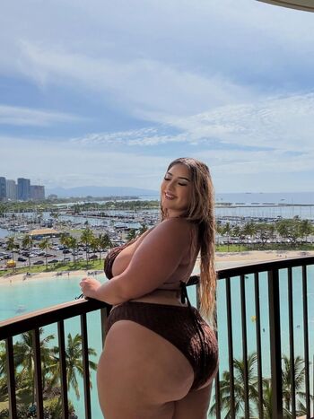 Full leaked Emptycupcakee private onlyfans photo