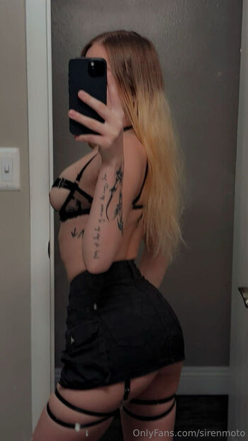 Full leaked Emsirenn page private onlyfans photo