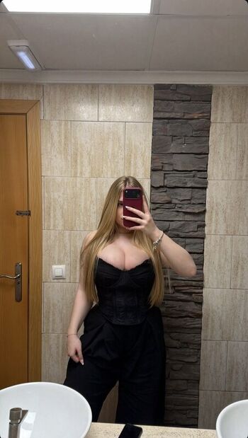 Erika Magallanes