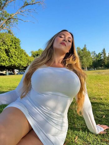 Full leaked Erinmhk page private onlyfans photo