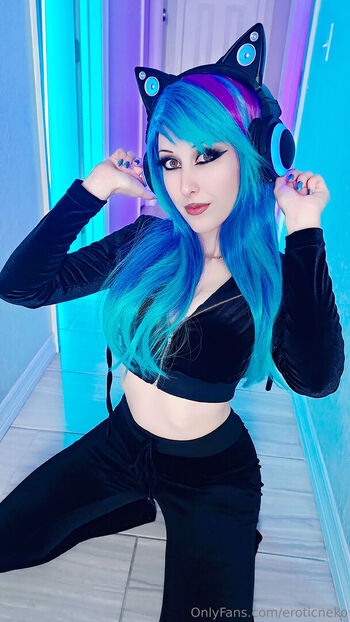 Full leaked Eroticneko  page private onlyfans photo