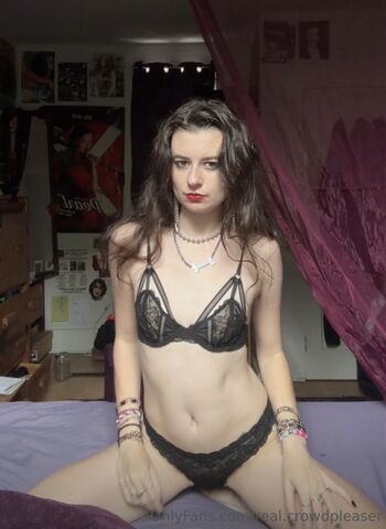 Full leaked Exoticamazongoddess/ private onlyfans photo
