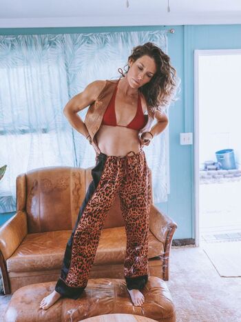 Full leaked Evangeline lilly page private onlyfans photo