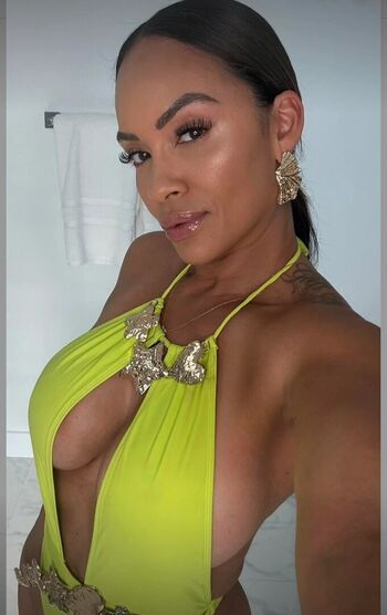 Evelyn Lozada