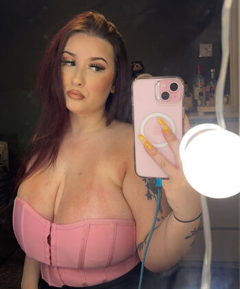 Full leaked Faye charlotte page private onlyfans photo