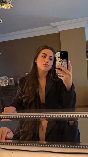 Full leaked Female football page private onlyfans photo