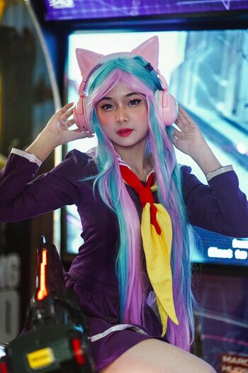 Filipina Cosplayers