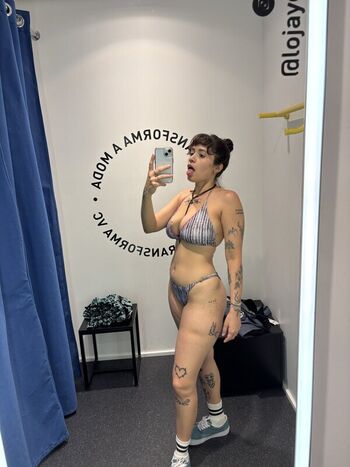 Flavia Sales