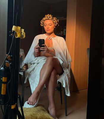 Full leaked Florence pugh private onlyfans photo