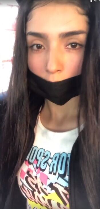 Flores_Isabella98