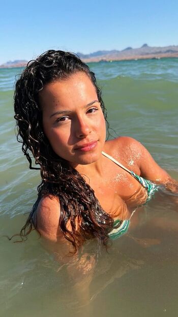 Full leaked Gabriella saraivah page private onlyfans photo