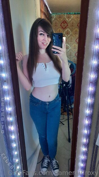 GamerGirlRoxy