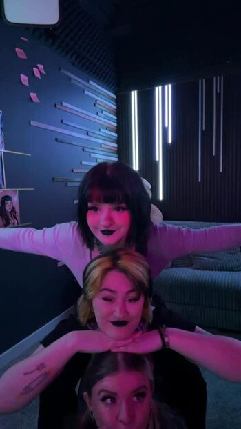 Girls Play