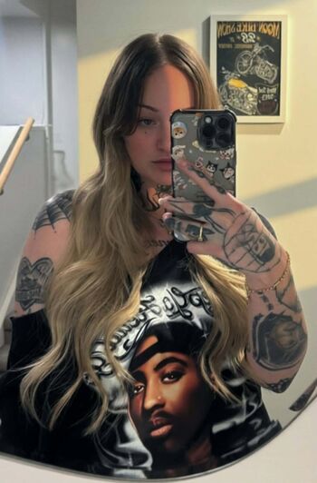 Goth Queen