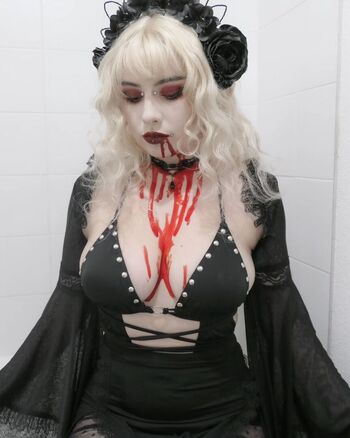 gothbynight