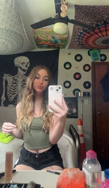 Grace D